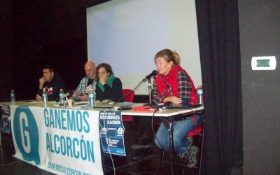 Algunas respuestas del publico en el pasado acto de ganemos Alcorcón