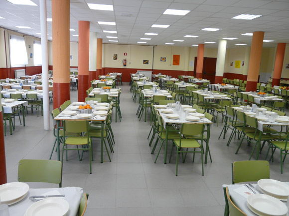 Aprobada la propuesta de Ganar Alcorcón para la apertura de los comedores escolares en período vacacional