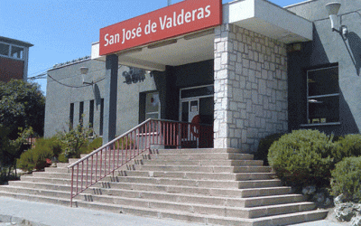 El Ayuntamiento debe intermediar para que los vecinos puedan acceder a las calles situadas a ambos lados de la Estación de San José de Valderas