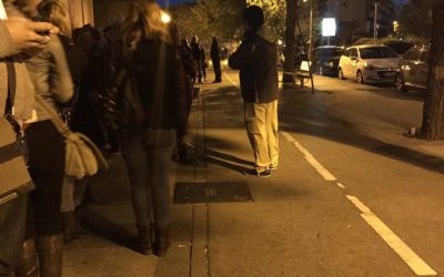 Ganar Alcorcón critica el número insuficiente de plazas para campamentos de verano que ha causado largas colas para solicitarlas