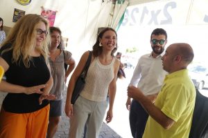 Irene Montero visita Alcorcón y conoce al Futbol Sala Femenino
