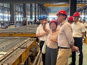 Ganar Alcorcón visitó una empresa de construcción modular de vivienda en China